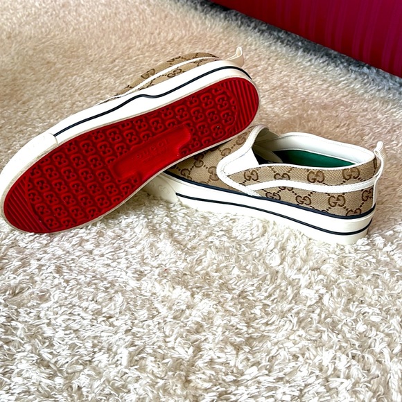 ❤️❤️❤️GUCCI - TENNIS SLEPT ON❤️❤️❤️ - Picture 4 of 5